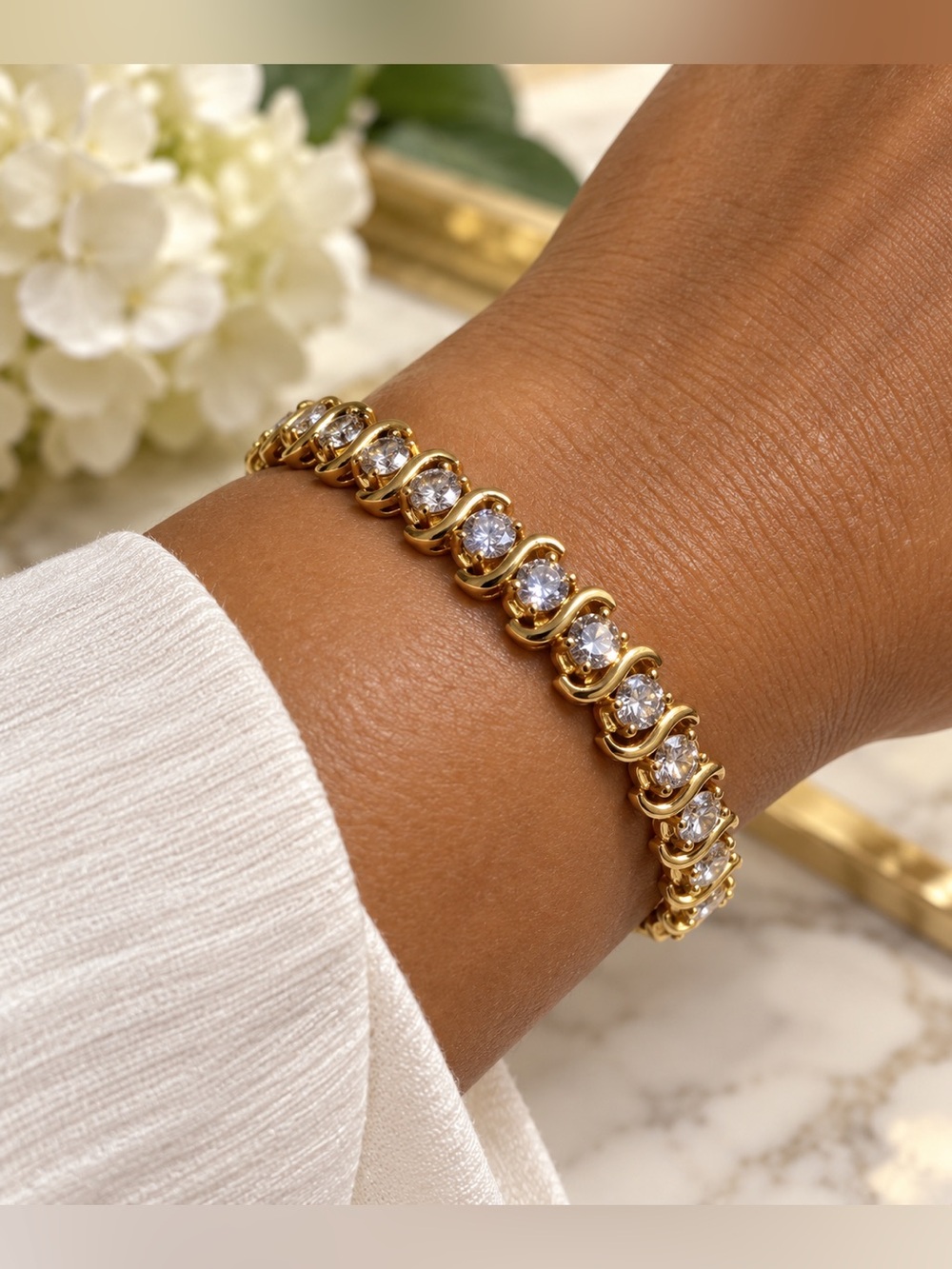 Gold Tone Sparkling Tennis Bracelet 7.5 inches